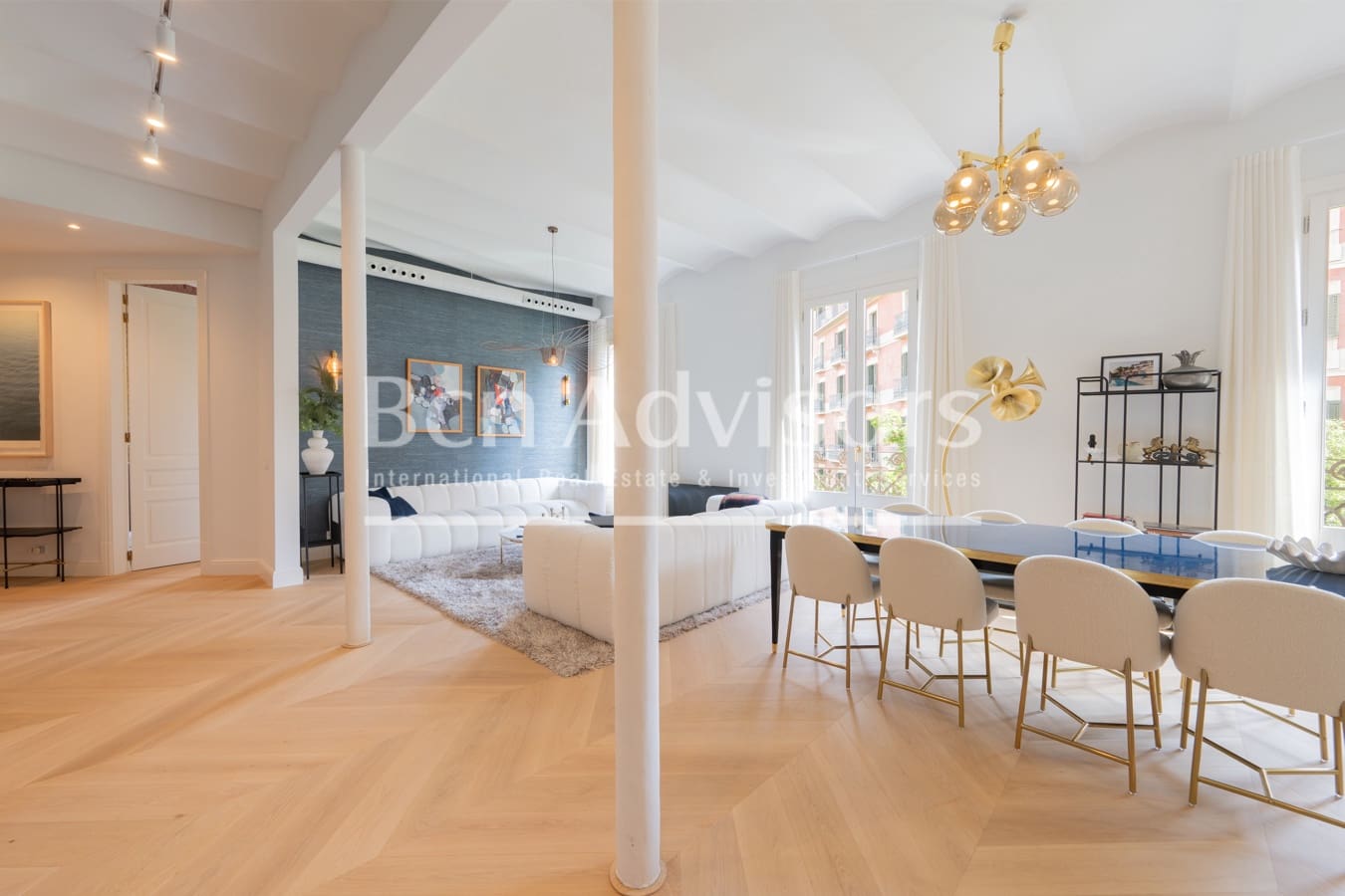 3 soveværelse Lejlighed til salg i Barcelona by - € 1.790.000 (Ref: 9815721)