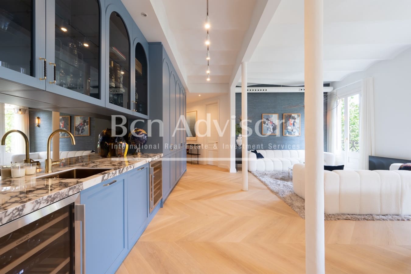 3 soveværelse Lejlighed til salg i Barcelona by - € 1.790.000 (Ref: 9815721)