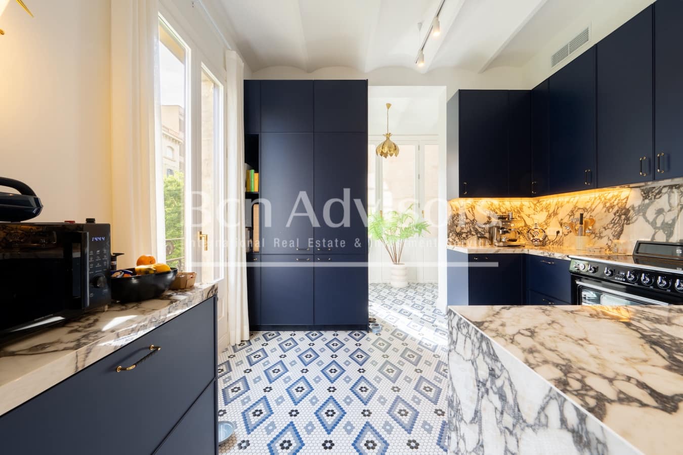 3 soveværelse Lejlighed til salg i Barcelona by - € 1.790.000 (Ref: 9815721)