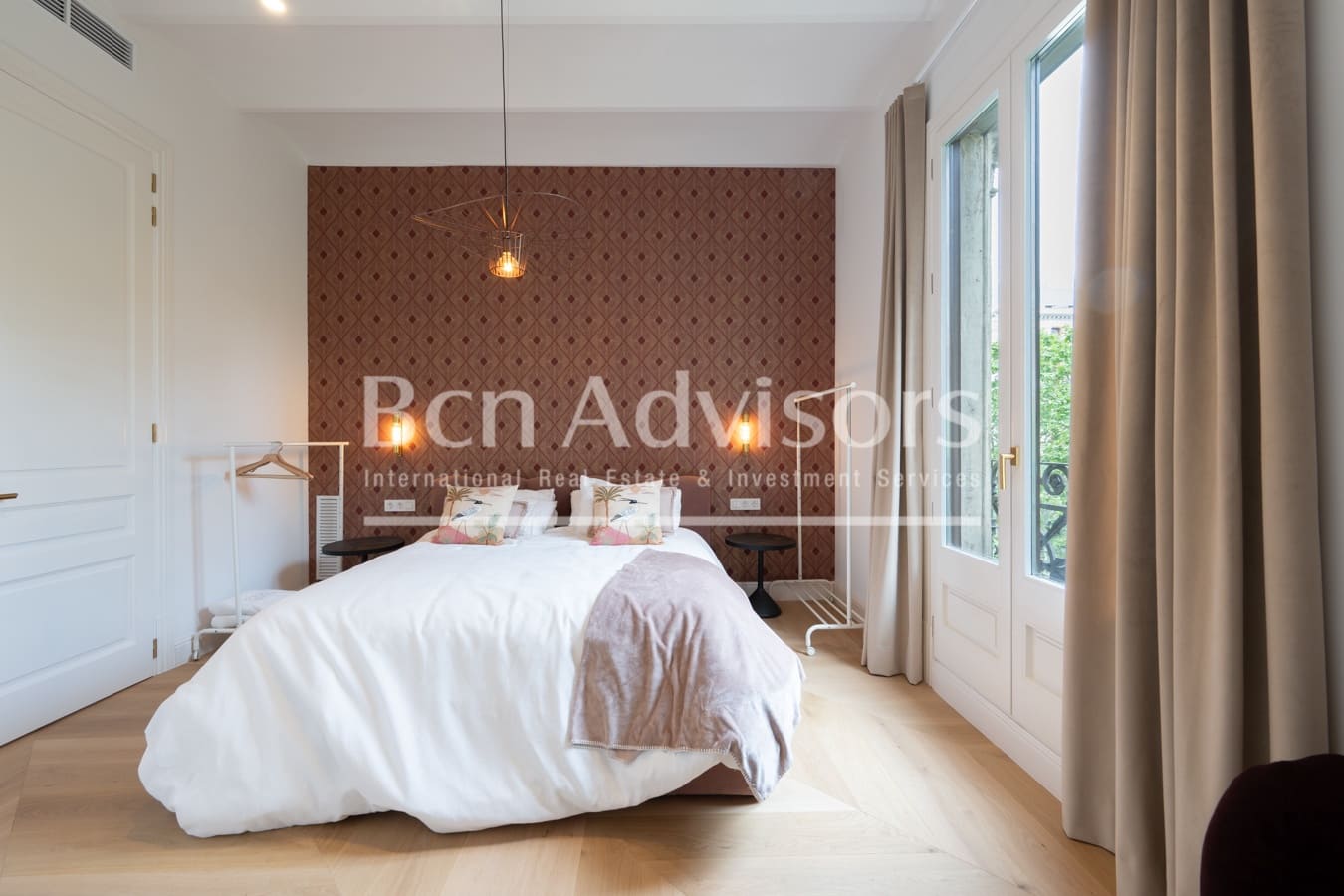 3 soveværelse Lejlighed til salg i Barcelona by - € 1.790.000 (Ref: 9815721)
