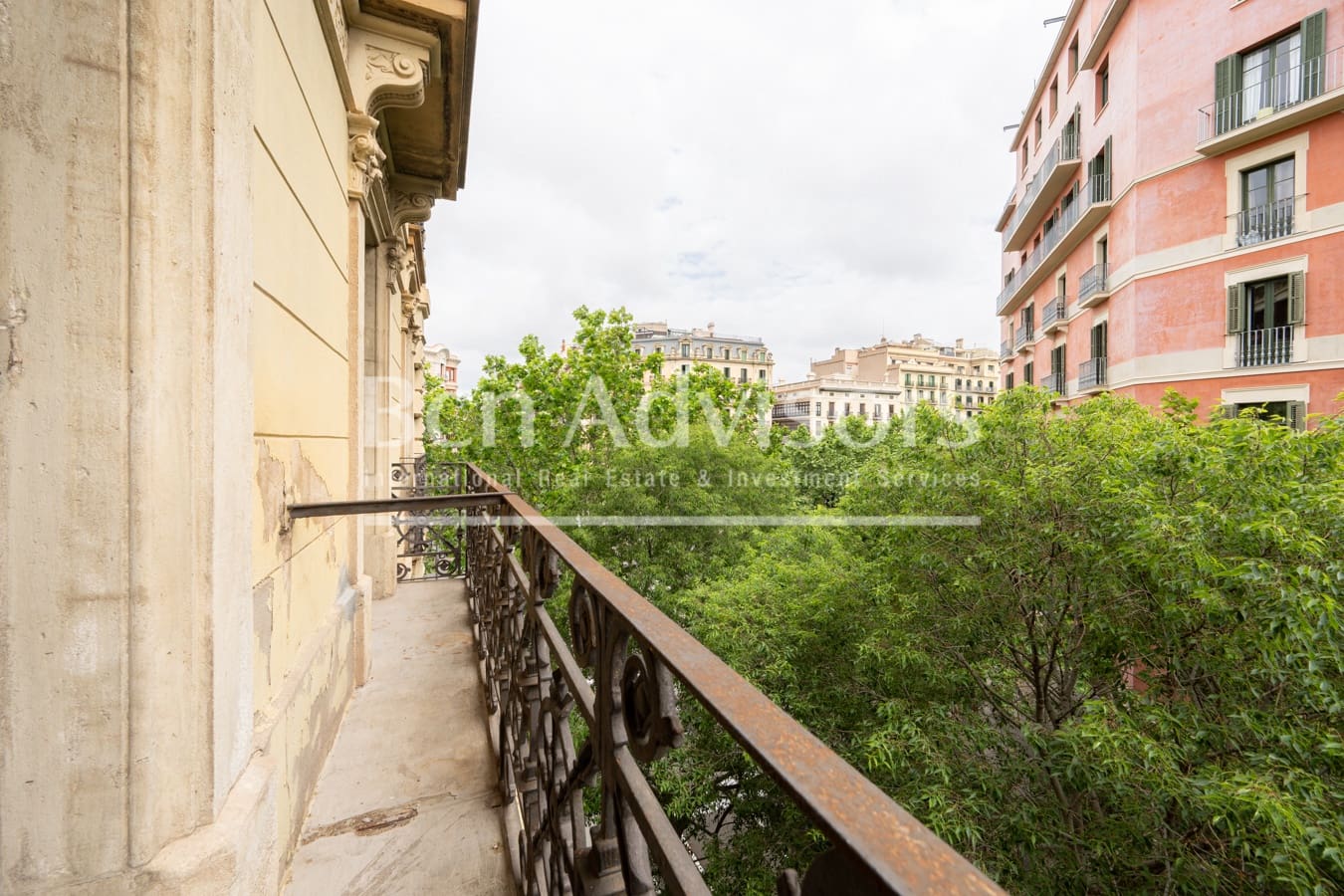 3 soveværelse Lejlighed til salg i Barcelona by - € 1.790.000 (Ref: 9815721)
