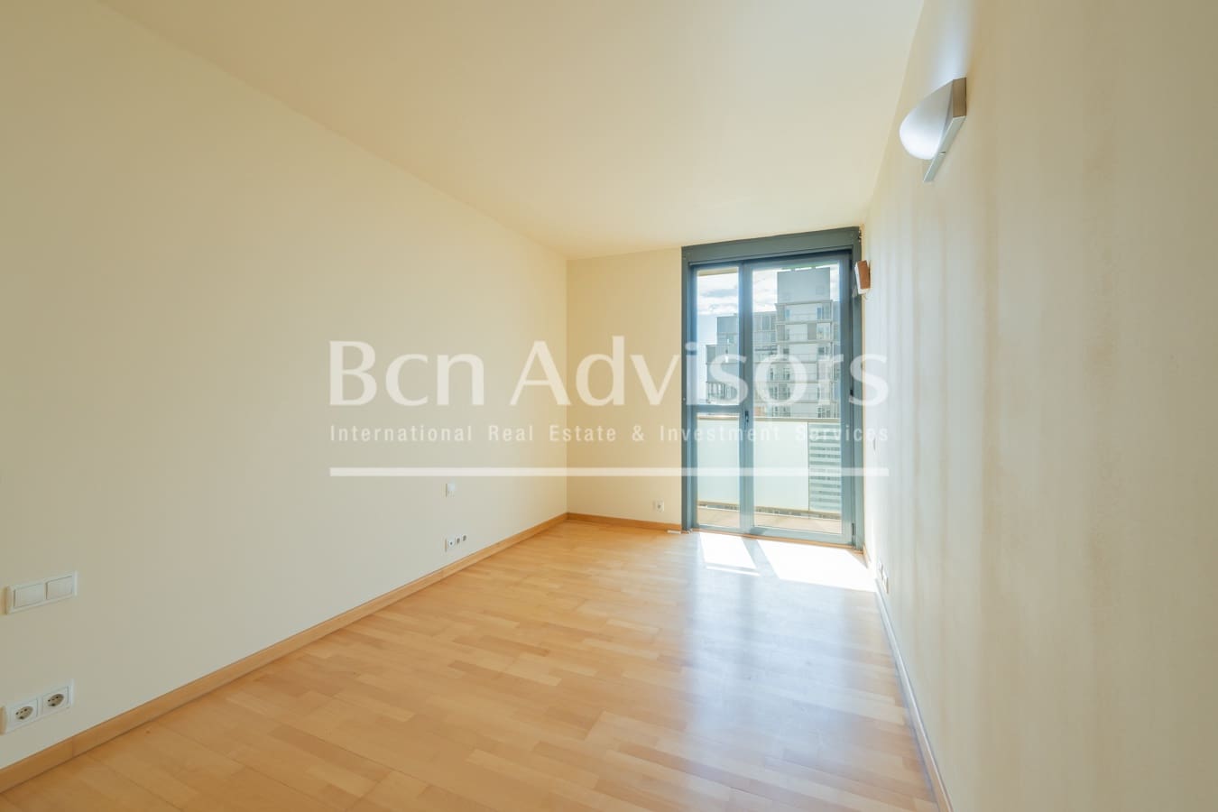 4 bedroom Apartment for sale in Barcelona city with pool - € 1,330,000 (Ref: 9820216)