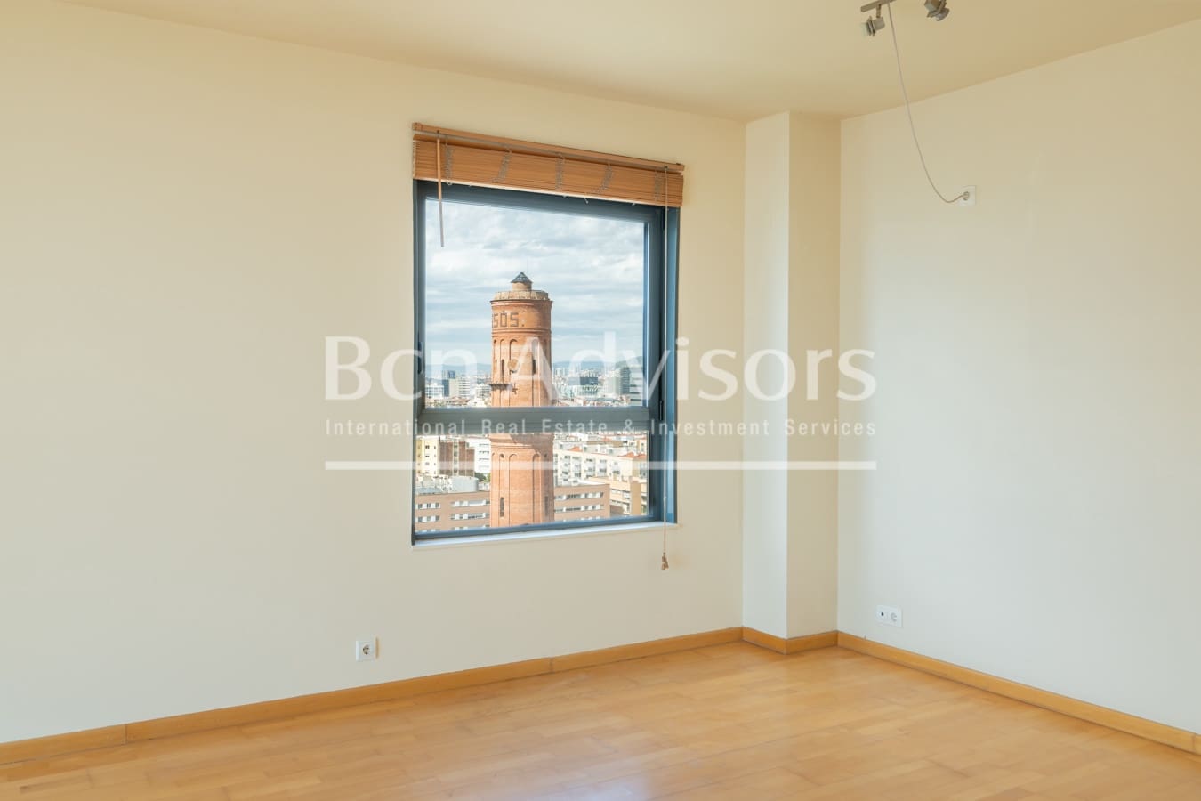 4 bedroom Apartment for sale in Barcelona city with pool - € 1,330,000 (Ref: 9820216)