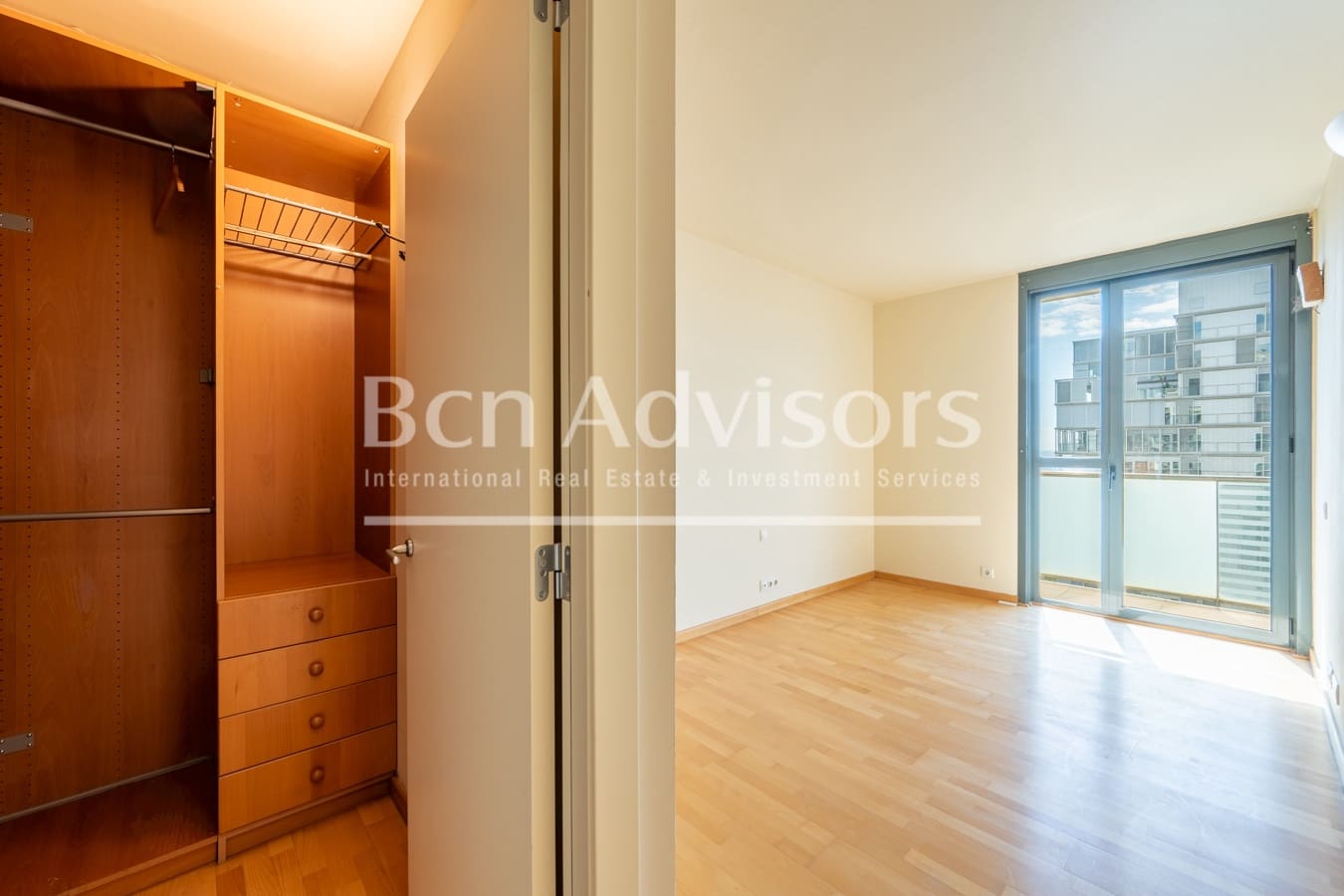 4 bedroom Apartment for sale in Barcelona city with pool - € 1,330,000 (Ref: 9820216)