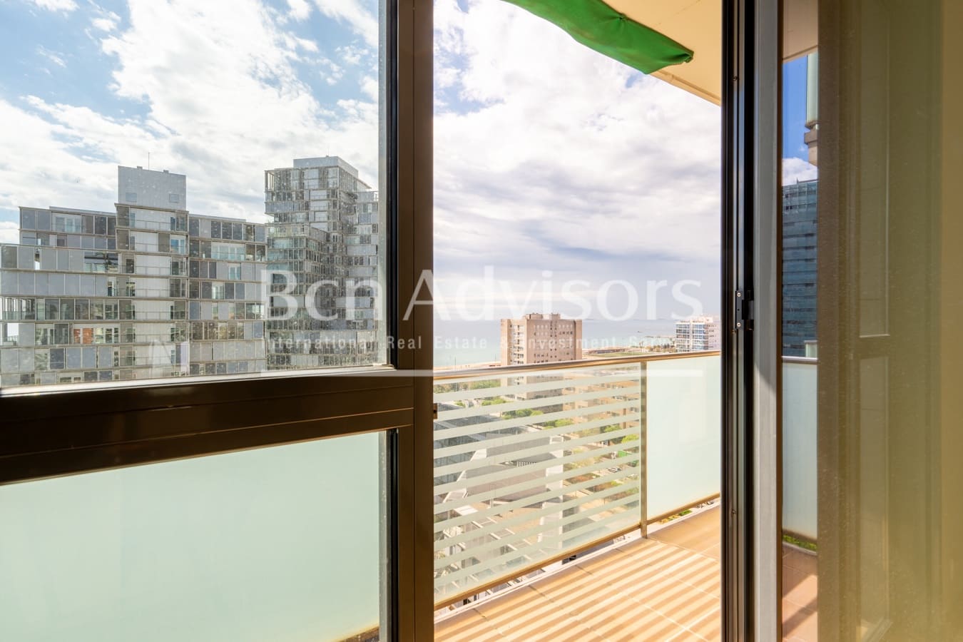 4 bedroom Apartment for sale in Barcelona city with pool - € 1,330,000 (Ref: 9820216)