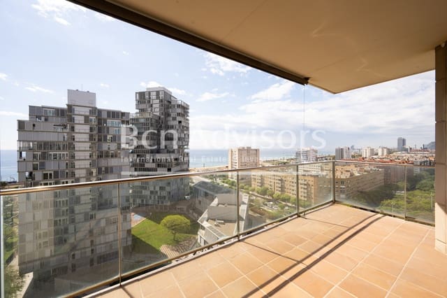 4 sypialnia Apartament na sprzedaż w Diagonal Mar i El Front Marítim del Poblenou, Miasto Barcelona z basenem - 1 330 000 € (Ref: 9820216)