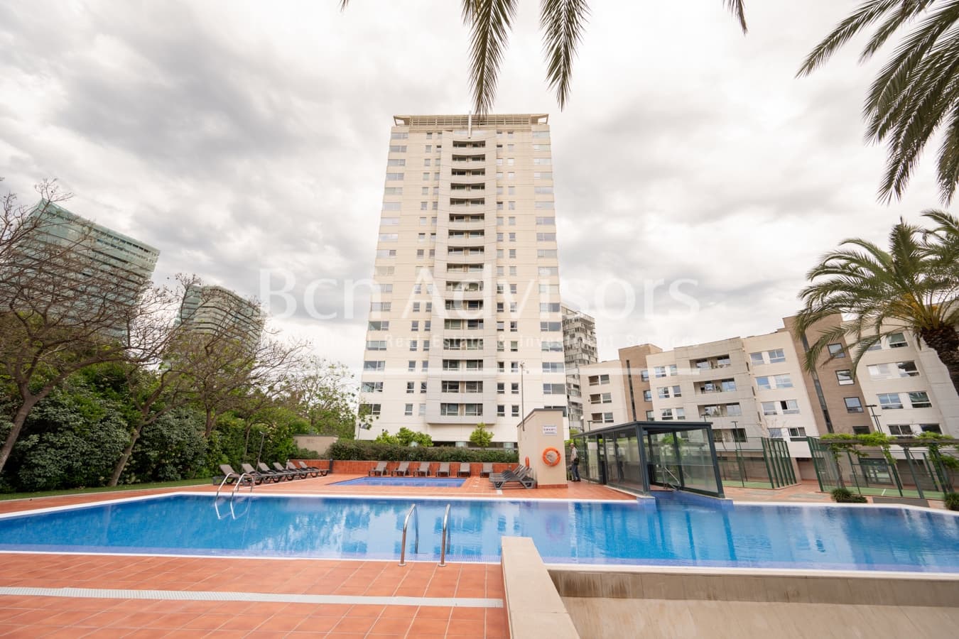 4 bedroom Apartment for sale in Barcelona city with pool - € 1,330,000 (Ref: 9820216)