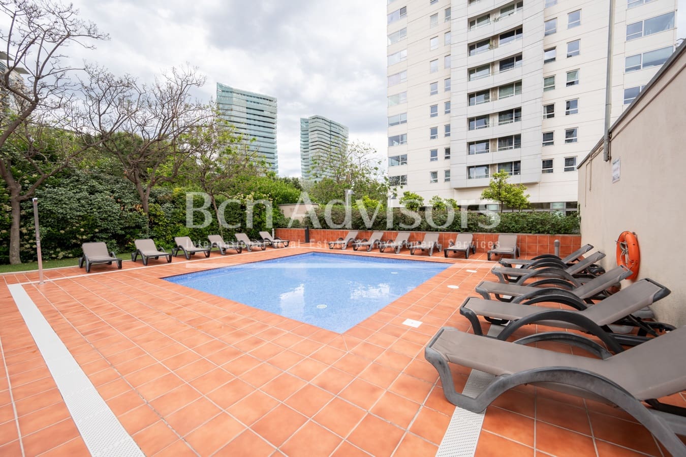 4 bedroom Apartment for sale in Barcelona city with pool - € 1,330,000 (Ref: 9820216)