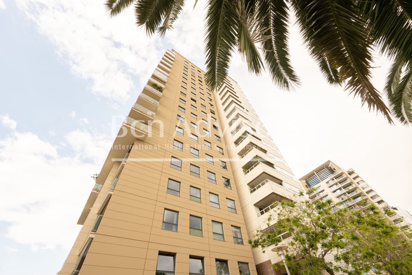 4 bedroom Apartment for sale in Barcelona city with pool - € 1,330,000 (Ref: 9820216)