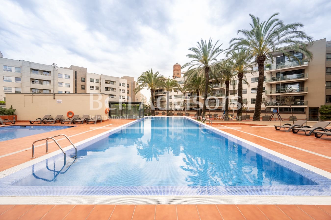 4 bedroom Apartment for sale in Barcelona city with pool - € 1,330,000 (Ref: 9820216)