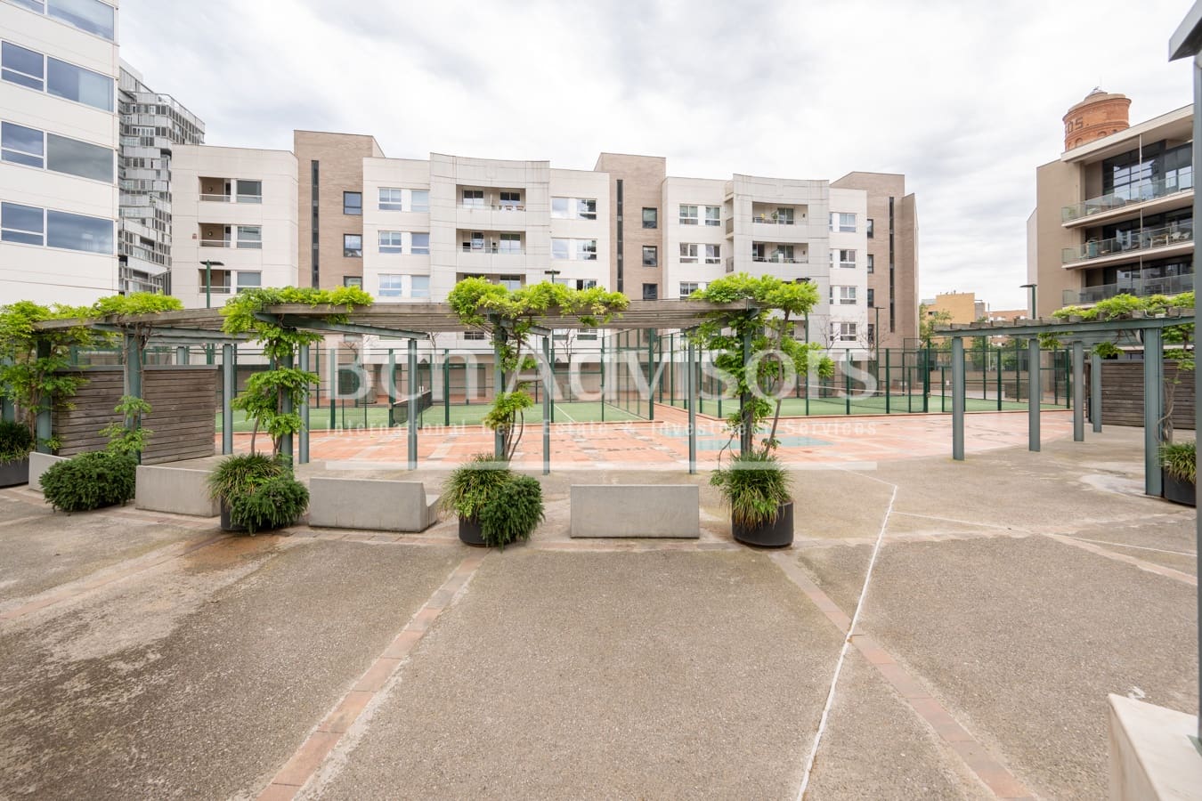 4 bedroom Apartment for sale in Barcelona city with pool - € 1,330,000 (Ref: 9820216)