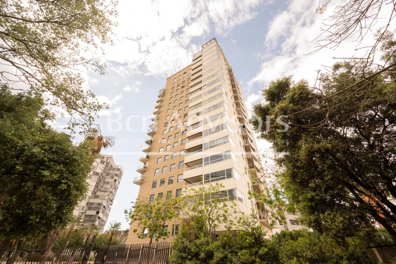 4 bedroom Apartment for sale in Barcelona city with pool - € 1,330,000 (Ref: 9820216)