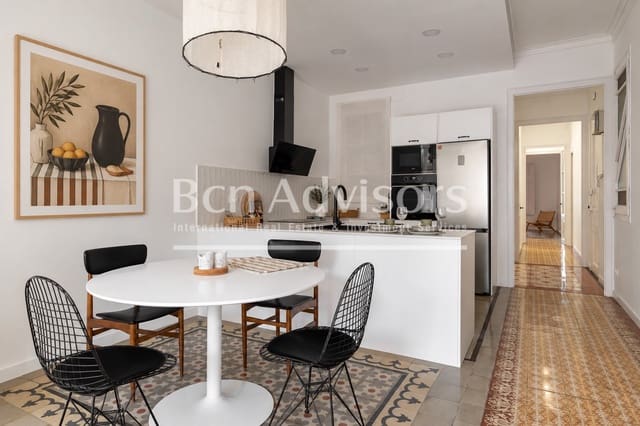 3 bedroom Apartment for sale in Sant Antoni, Barcelona city - € 750,000 (Ref: 9820217)
