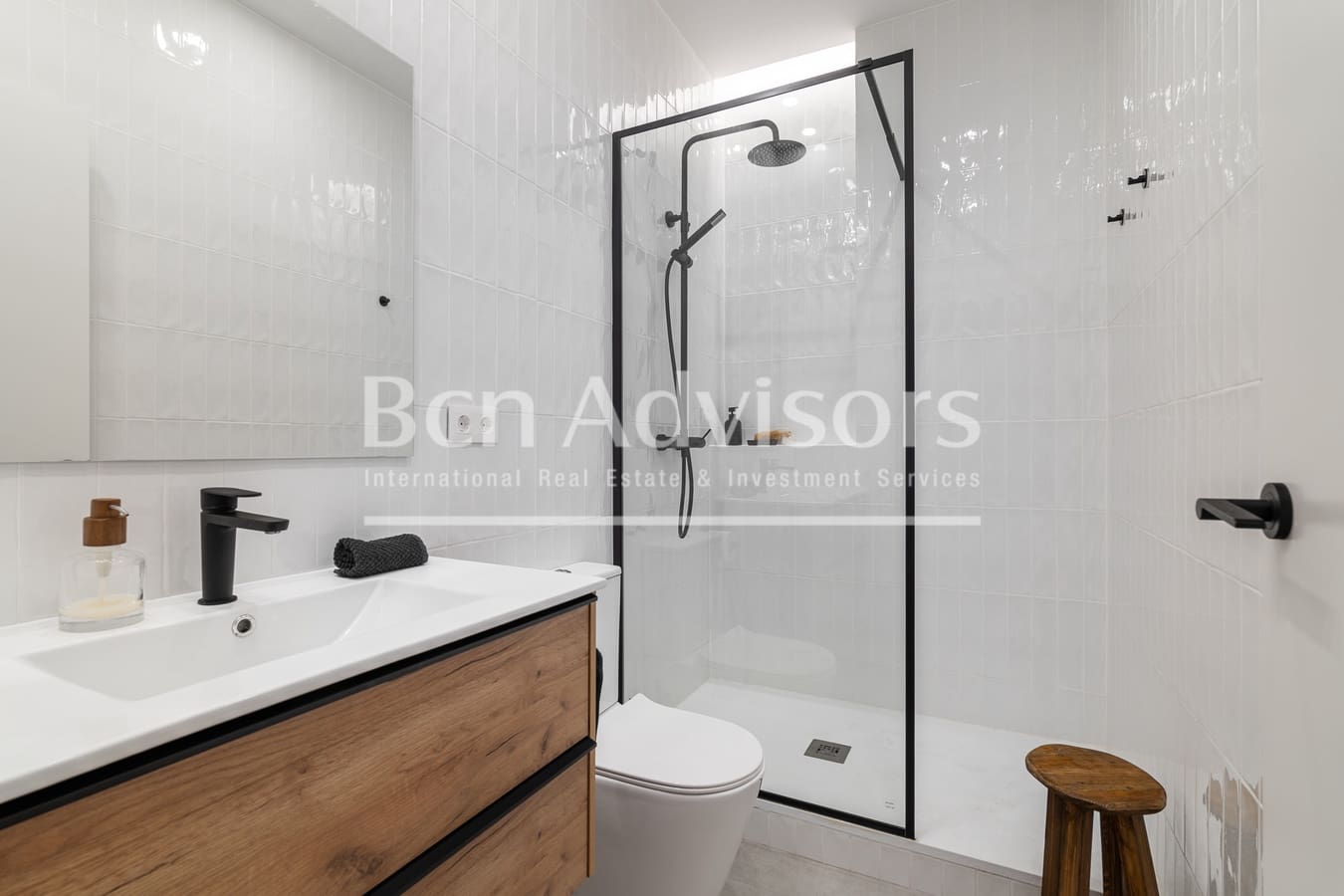 3 bedroom Apartment for sale in Barcelona city - € 750,000 (Ref: 9820217)