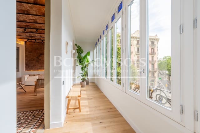 4 chambre Appartement à vendre à L'Antiga Esquerra de L'Eixample, Barcelone ville - 1 390 000 € (Ref: 9833501)