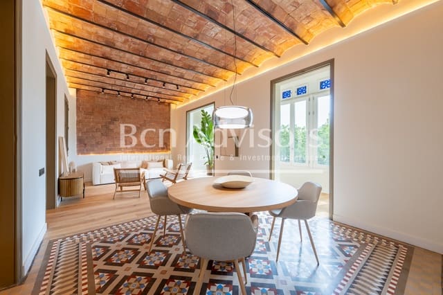 4 chambre Appartement à vendre à L'Antiga Esquerra de L'Eixample, Barcelone ville - 1 390 000 € (Ref: 9833501)