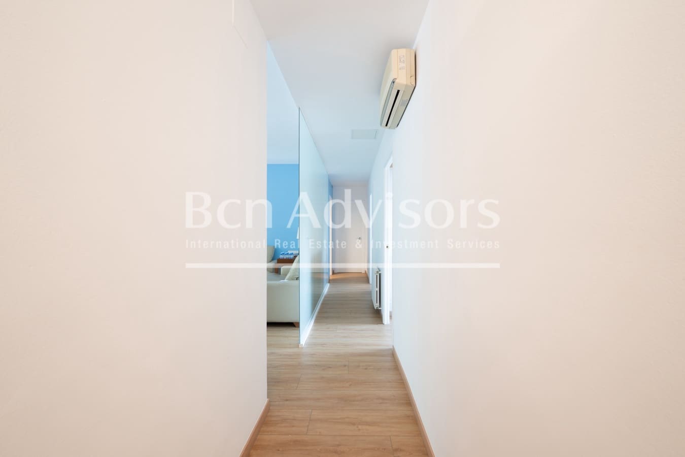 Apartamento de 4 habitaciones en Barcelona ciudad en venta con garaje - 790.000 € (Ref: 9839068)