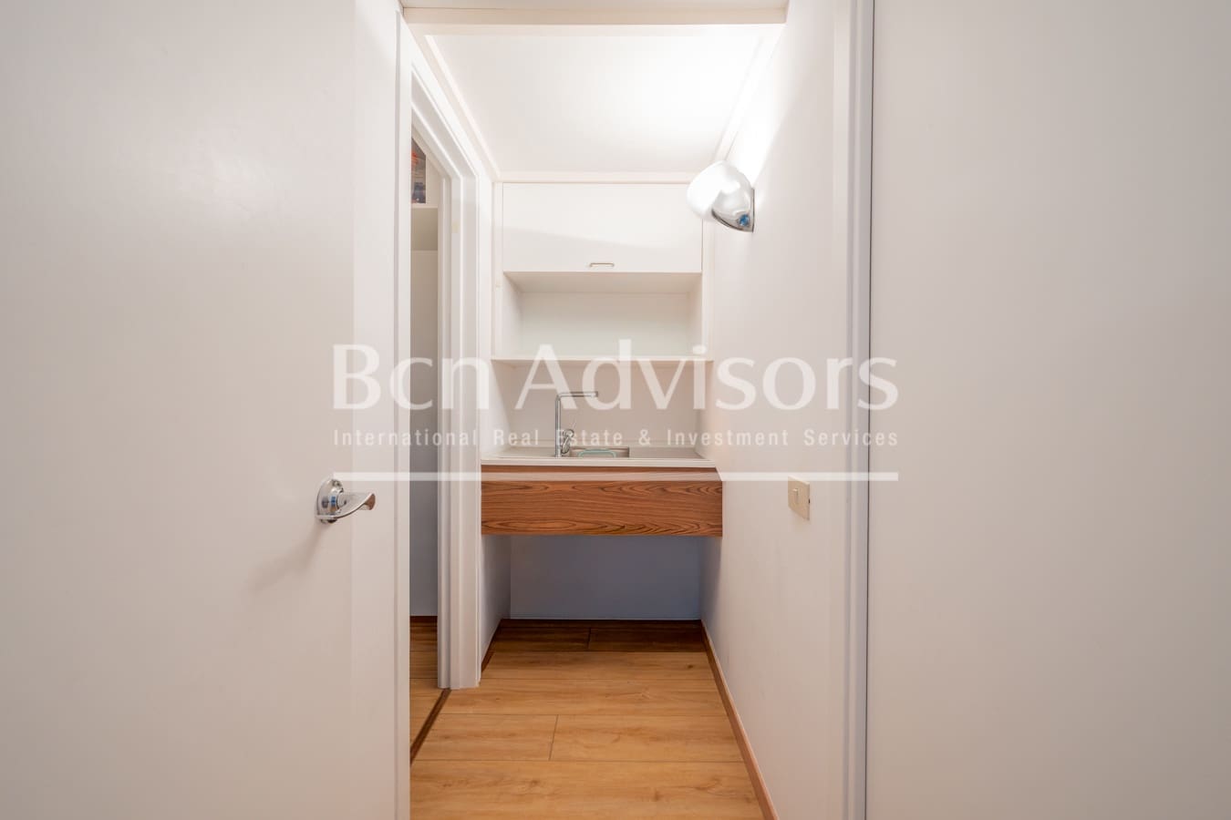 Apartamento de 4 habitaciones en Barcelona ciudad en venta con garaje - 790.000 € (Ref: 9839068)