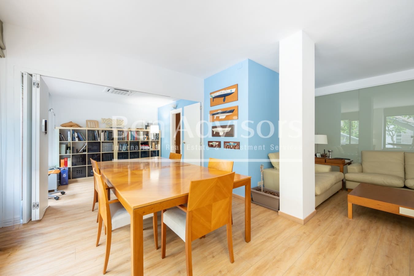 Apartamento de 4 habitaciones en Barcelona ciudad en venta con garaje - 790.000 € (Ref: 9839068)