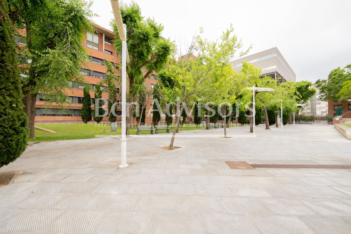 Apartamento de 4 habitaciones en Barcelona ciudad en venta con garaje - 790.000 € (Ref: 9839068)