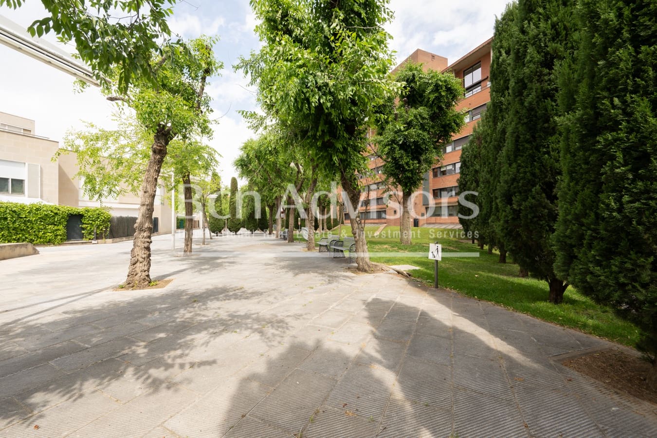 Apartamento de 4 habitaciones en Barcelona ciudad en venta con garaje - 790.000 € (Ref: 9839068)