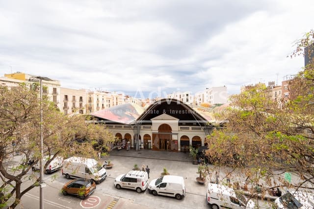 3 bedroom Apartment for sale in Sant Pere, Santa Caterina i La Ribera, Barcelona city - € 520,000 (Ref: 9839069)