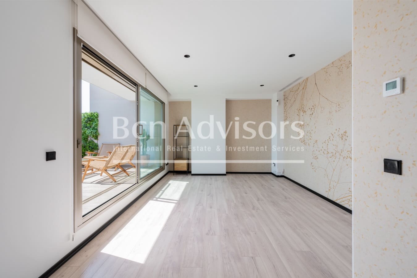1 bedroom Penthouse for sale in Barcelona city with garage - € 870,000 (Ref: 9839070)