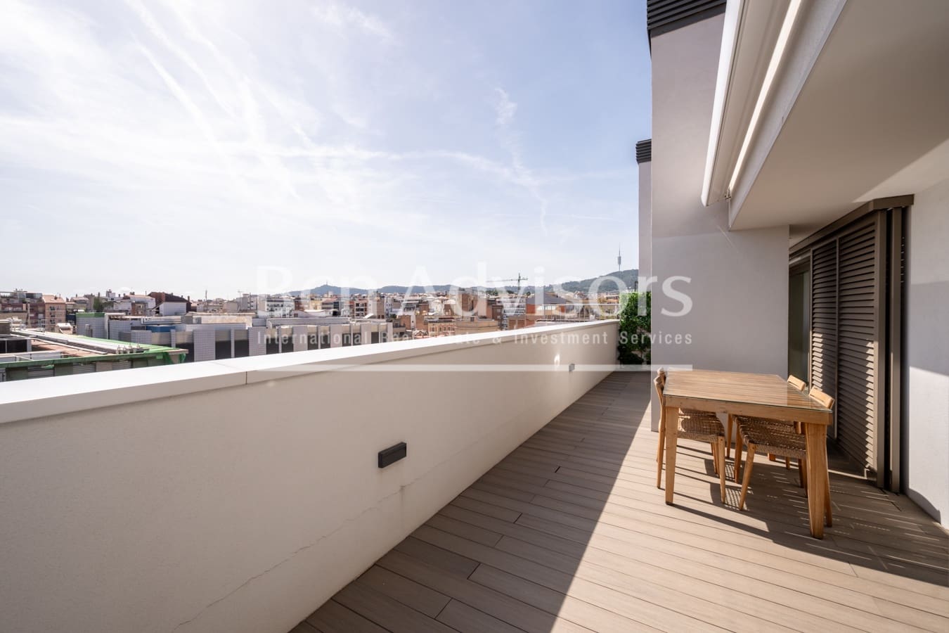 1 bedroom Penthouse for sale in Barcelona city with garage - € 870,000 (Ref: 9839070)