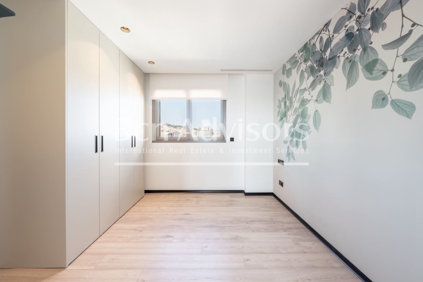 1 bedroom Penthouse for sale in Barcelona city with garage - € 870,000 (Ref: 9839070)