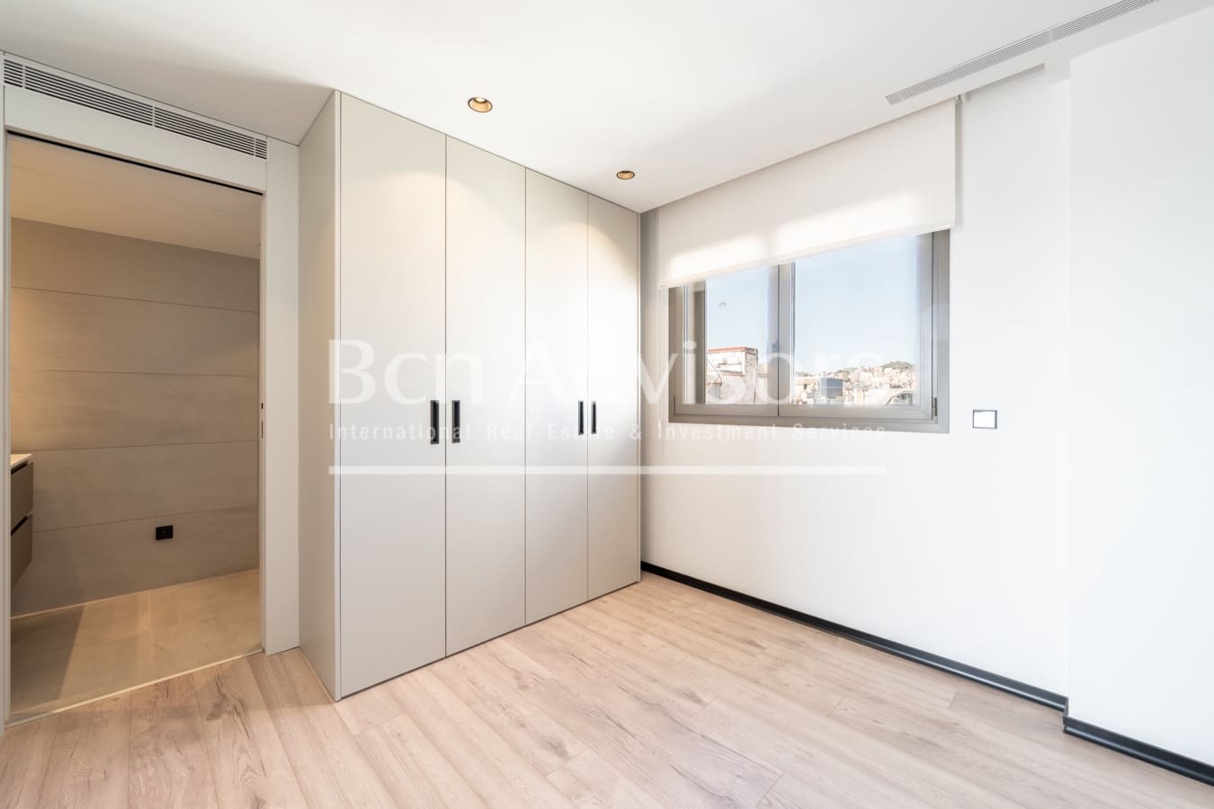 1 bedroom Penthouse for sale in Barcelona city with garage - € 870,000 (Ref: 9839070)