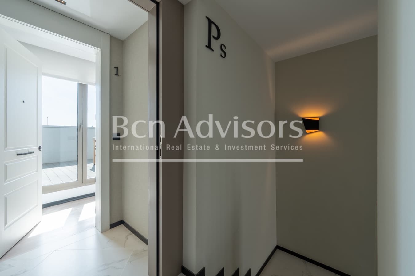 1 bedroom Penthouse for sale in Barcelona city with garage - € 870,000 (Ref: 9839070)