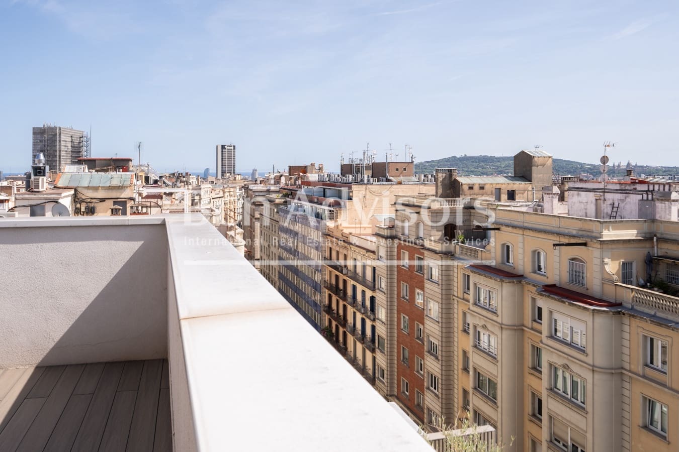 1 bedroom Penthouse for sale in Barcelona city with garage - € 870,000 (Ref: 9839070)
