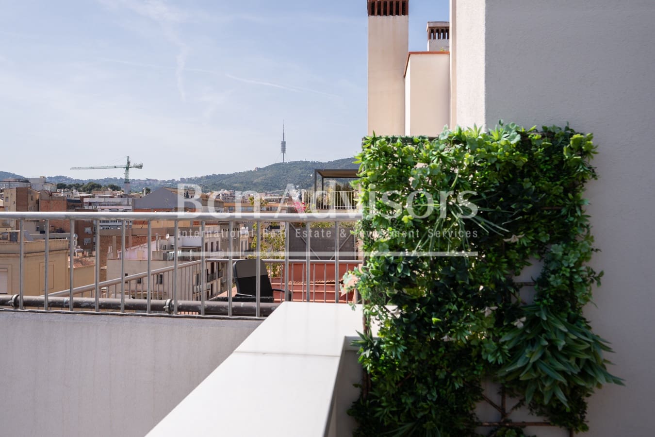 1 bedroom Penthouse for sale in Barcelona city with garage - € 870,000 (Ref: 9839070)