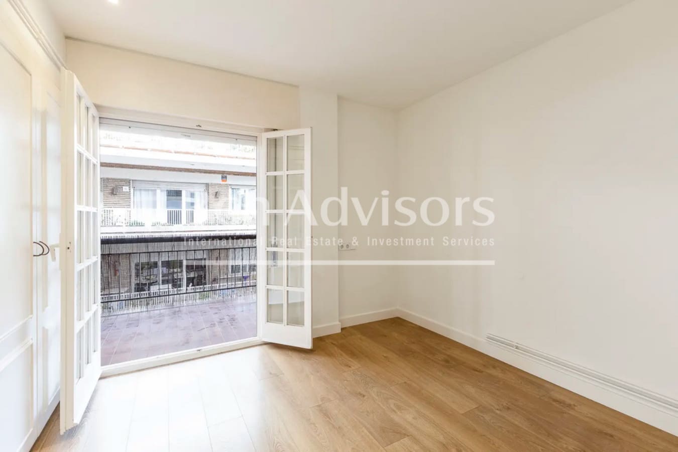 4 chambre Appartement à vendre à Barcelone ville avec garage - 1 490 000 € (Ref: 9839071)