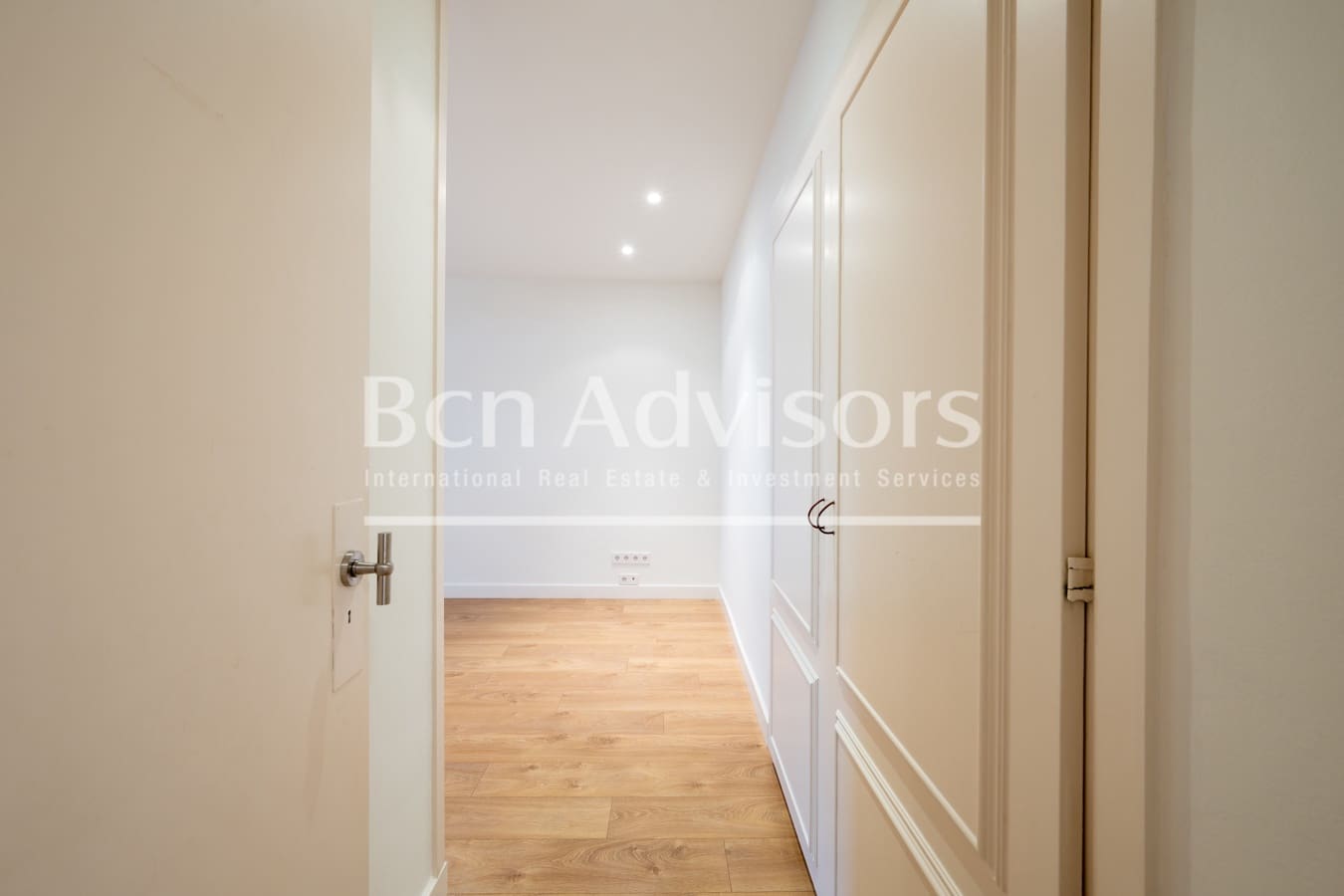 4 soveværelse Lejlighed til salg i Barcelona by med garage - € 1.490.000 (Ref: 9839071)
