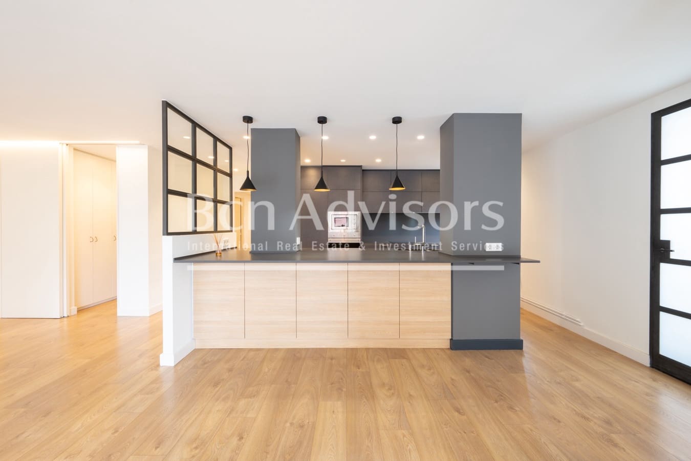 4 soveværelse Lejlighed til salg i Barcelona by med garage - € 1.490.000 (Ref: 9839071)