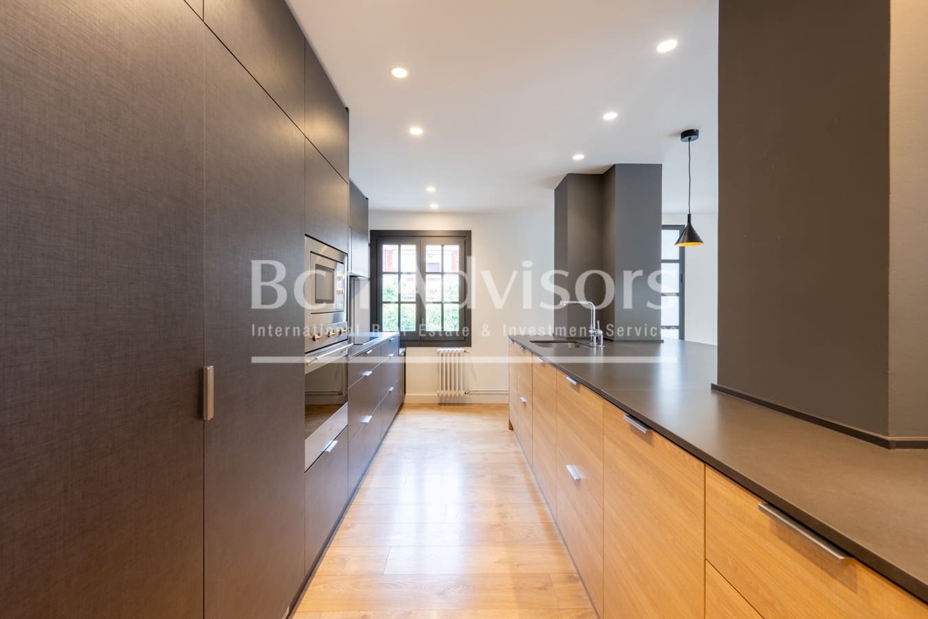 4 soveværelse Lejlighed til salg i Barcelona by med garage - € 1.490.000 (Ref: 9839071)