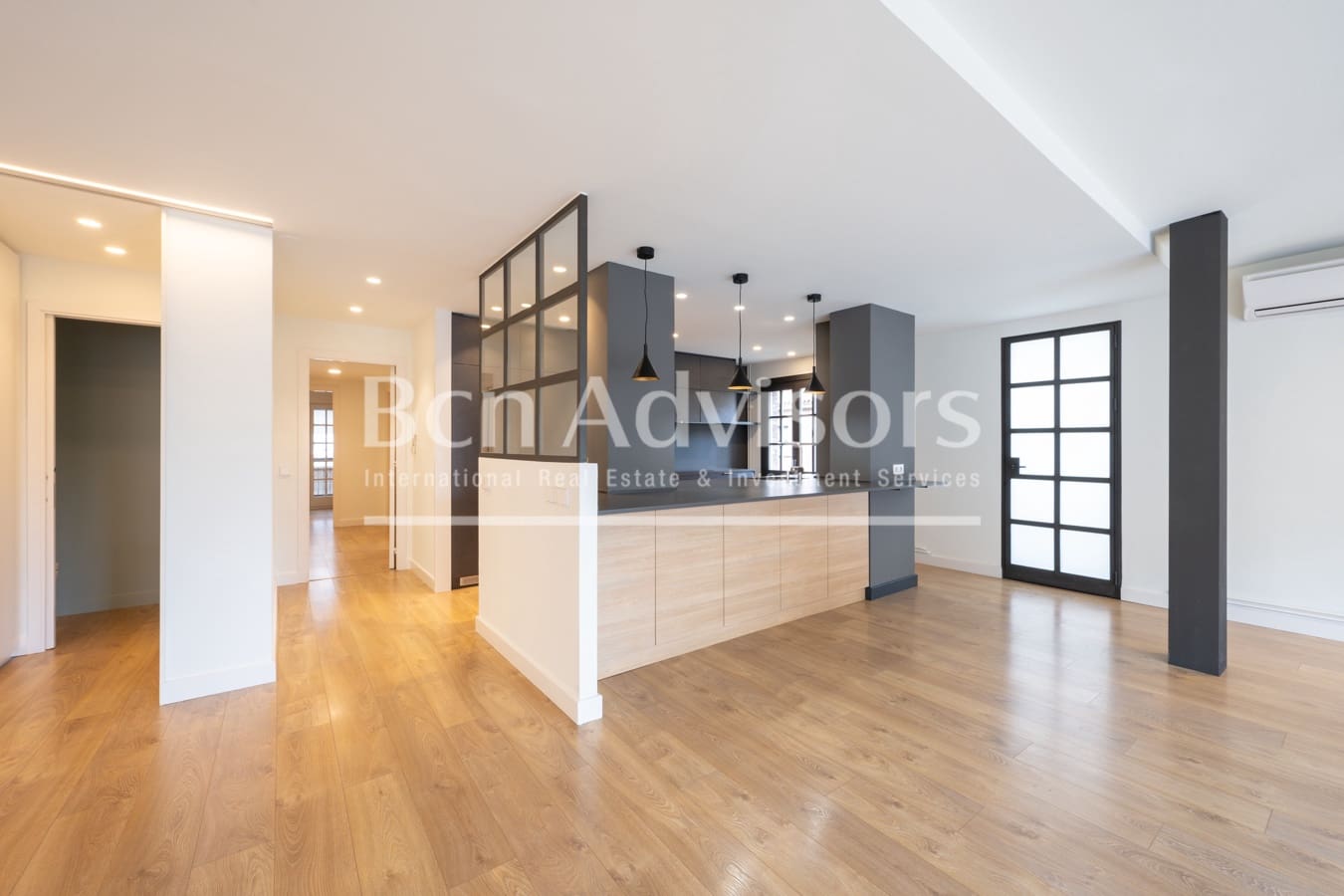 4 soveværelse Lejlighed til salg i Barcelona by med garage - € 1.490.000 (Ref: 9839071)