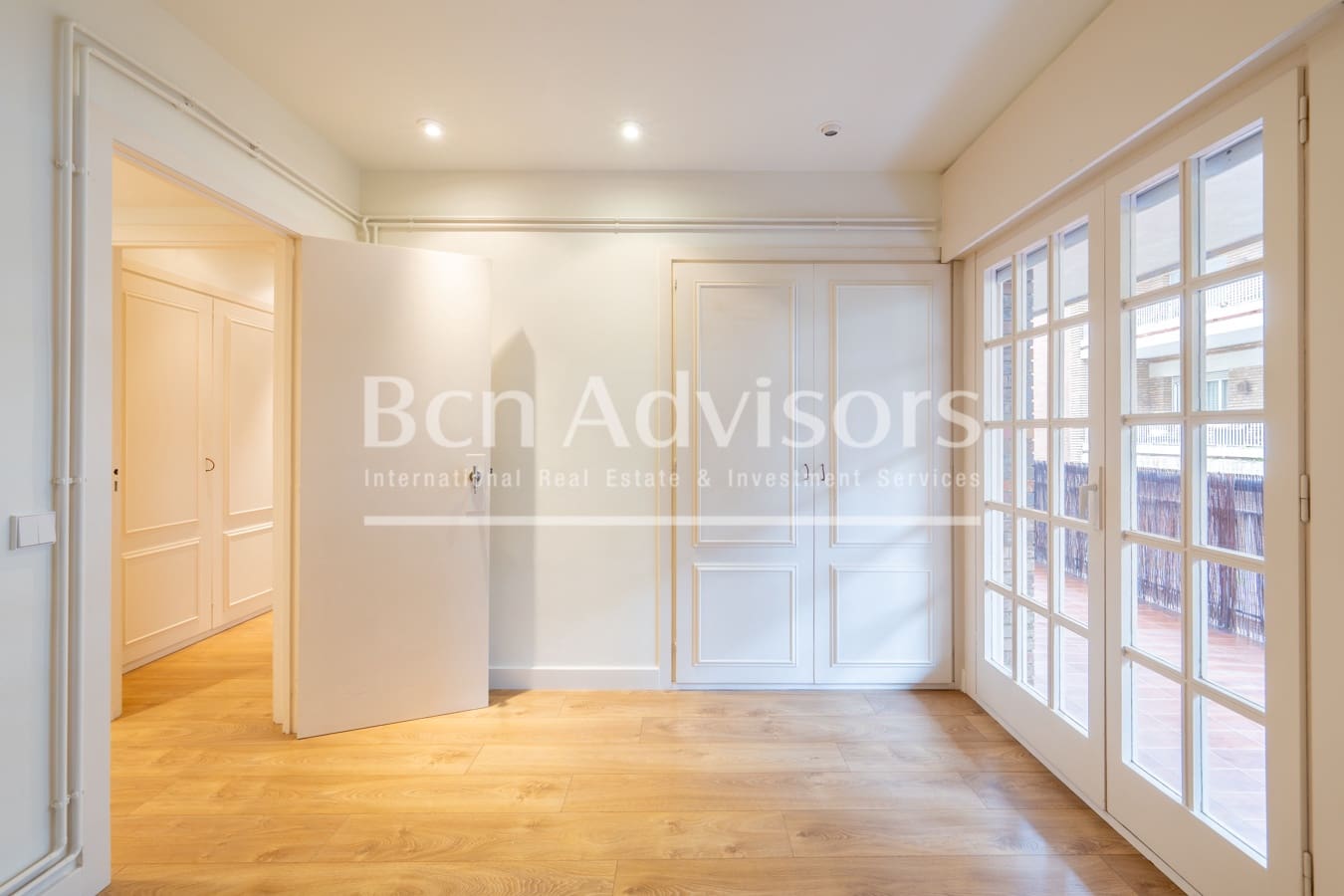 4 soveværelse Lejlighed til salg i Barcelona by med garage - € 1.490.000 (Ref: 9839071)