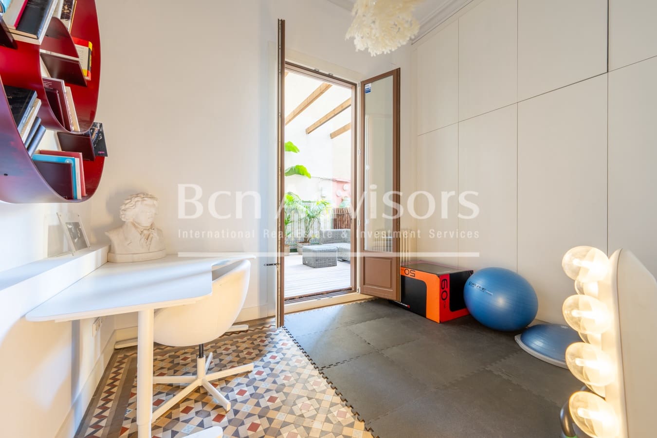 5 soveværelse Lejlighed til salg i Barcelona by - € 1.795.000 (Ref: 9855195)