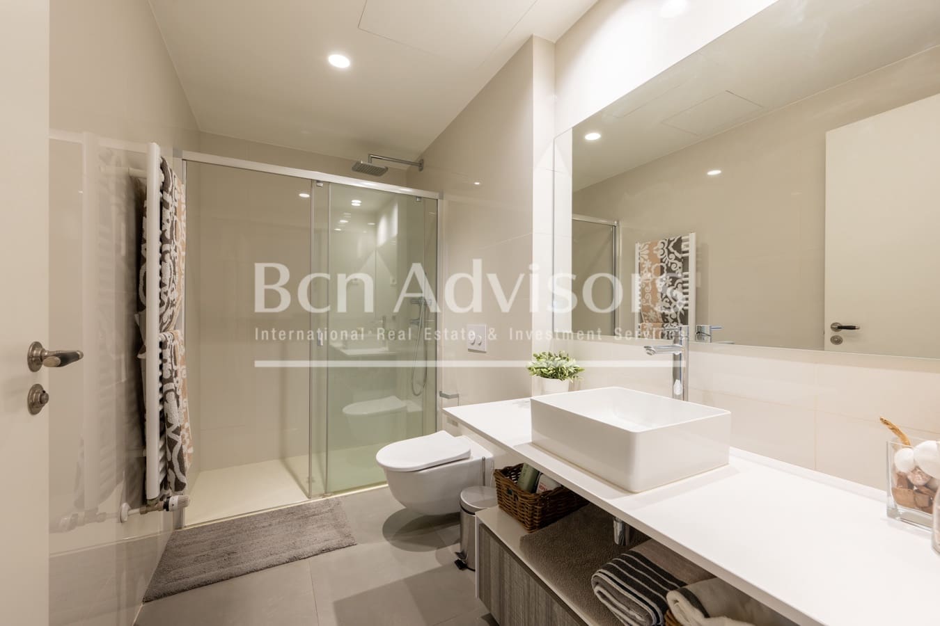 2 slaapkamer Appartement te koop in Barcelona stad met zwembad - € 1.000.000 (Ref: 9864978)