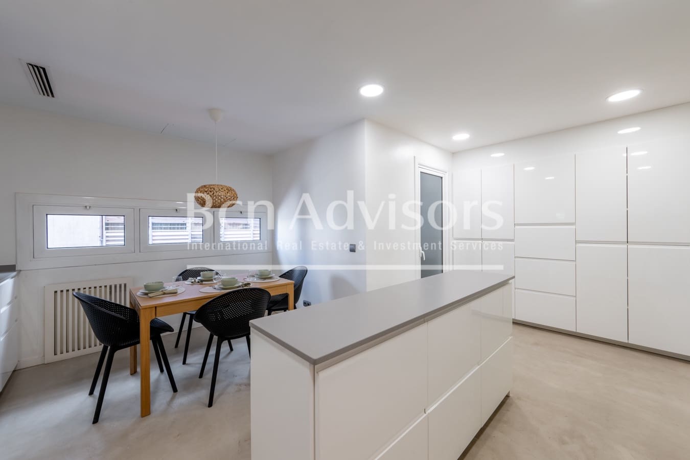 5 slaapkamer Appartement te koop in Barcelona stad - € 1.750.000 (Ref: 9875846)