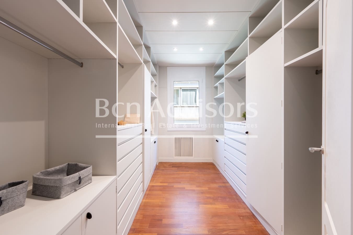5 slaapkamer Appartement te koop in Barcelona stad - € 1.750.000 (Ref: 9875846)