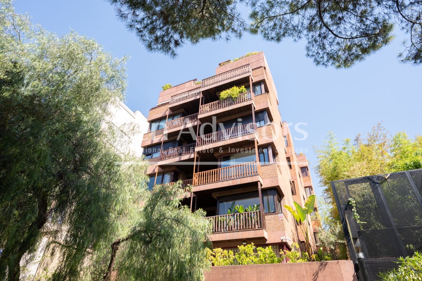 5 slaapkamer Appartement te koop in Barcelona stad - € 1.750.000 (Ref: 9875846)