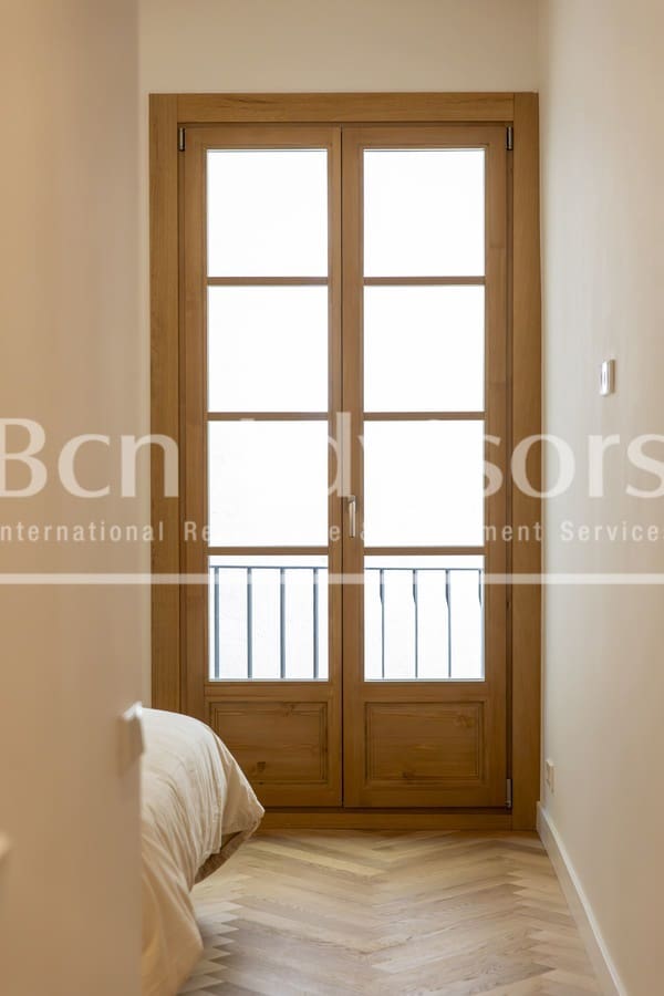 3 soveværelse Lejlighed til salg i Barcelona by - € 698.000 (Ref: 9875847)
