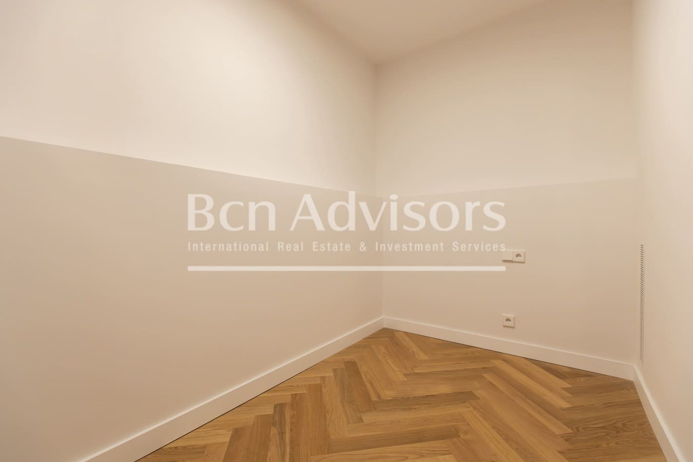 3 soveværelse Lejlighed til salg i Barcelona by - € 698.000 (Ref: 9875847)