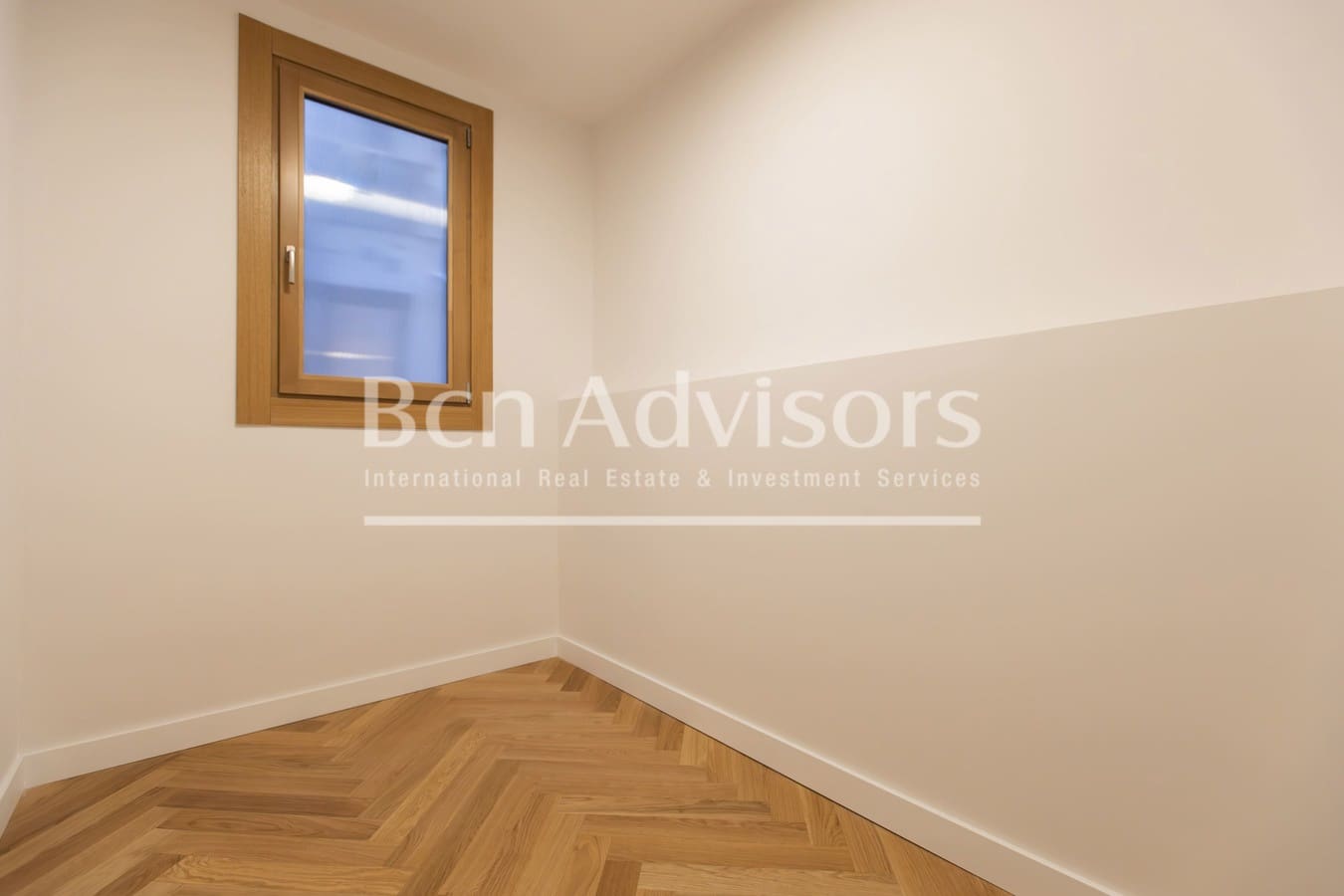 3 soveværelse Lejlighed til salg i Barcelona by - € 698.000 (Ref: 9875847)