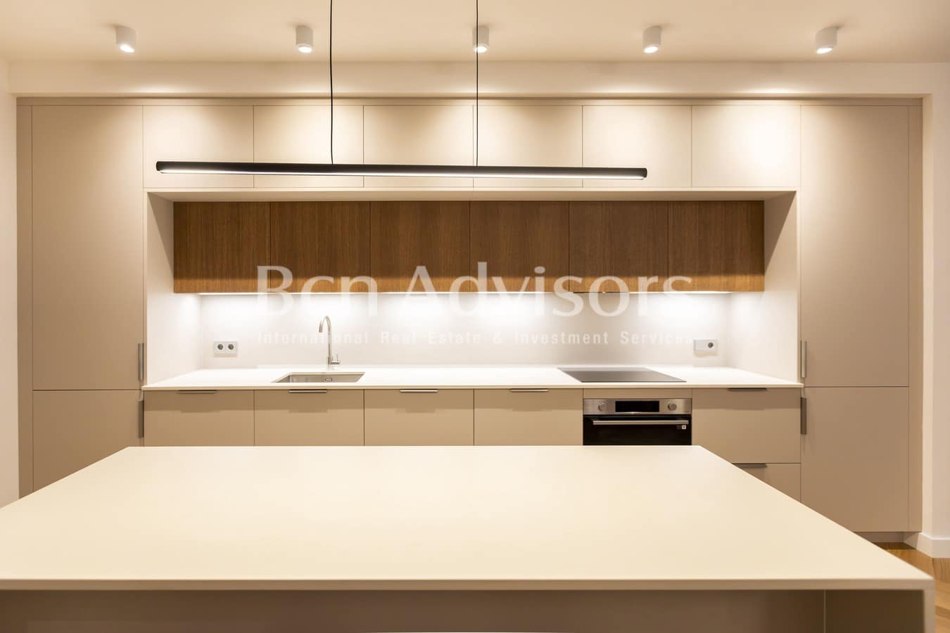 3 soveværelse Lejlighed til salg i Barcelona by - € 698.000 (Ref: 9875847)