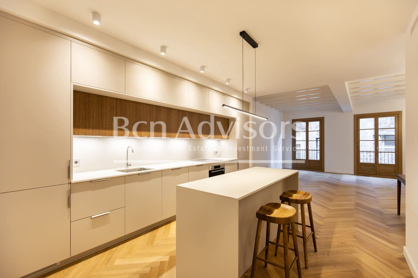 3 soveværelse Lejlighed til salg i Barcelona by - € 698.000 (Ref: 9875847)