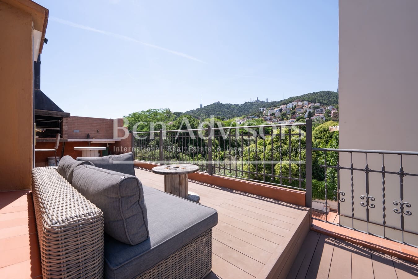 4 soveværelse Lejlighed til salg i Barcelona by med garage - € 1.080.000 (Ref: 9878217)